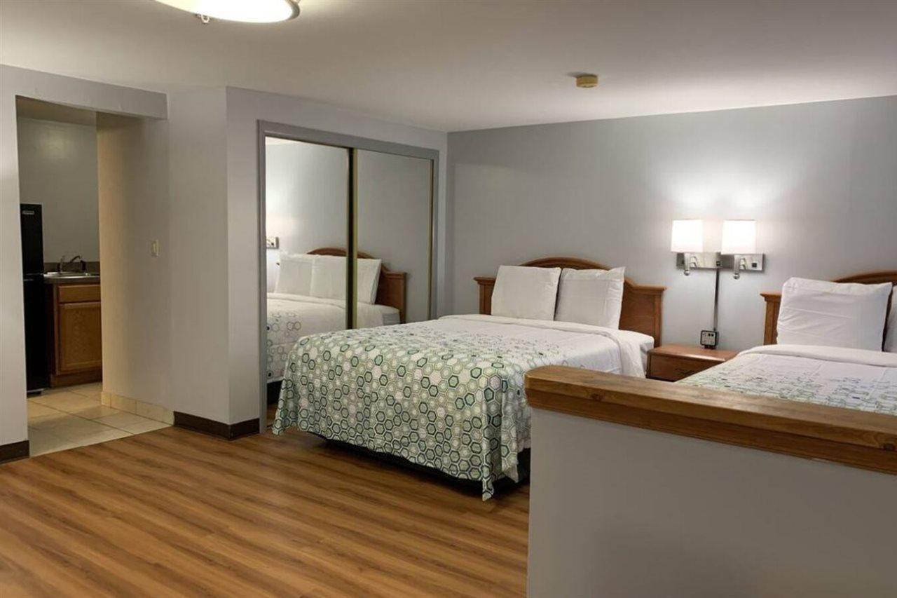 Econo Lodge Inn & Suites Ντένβερ Εξωτερικό φωτογραφία