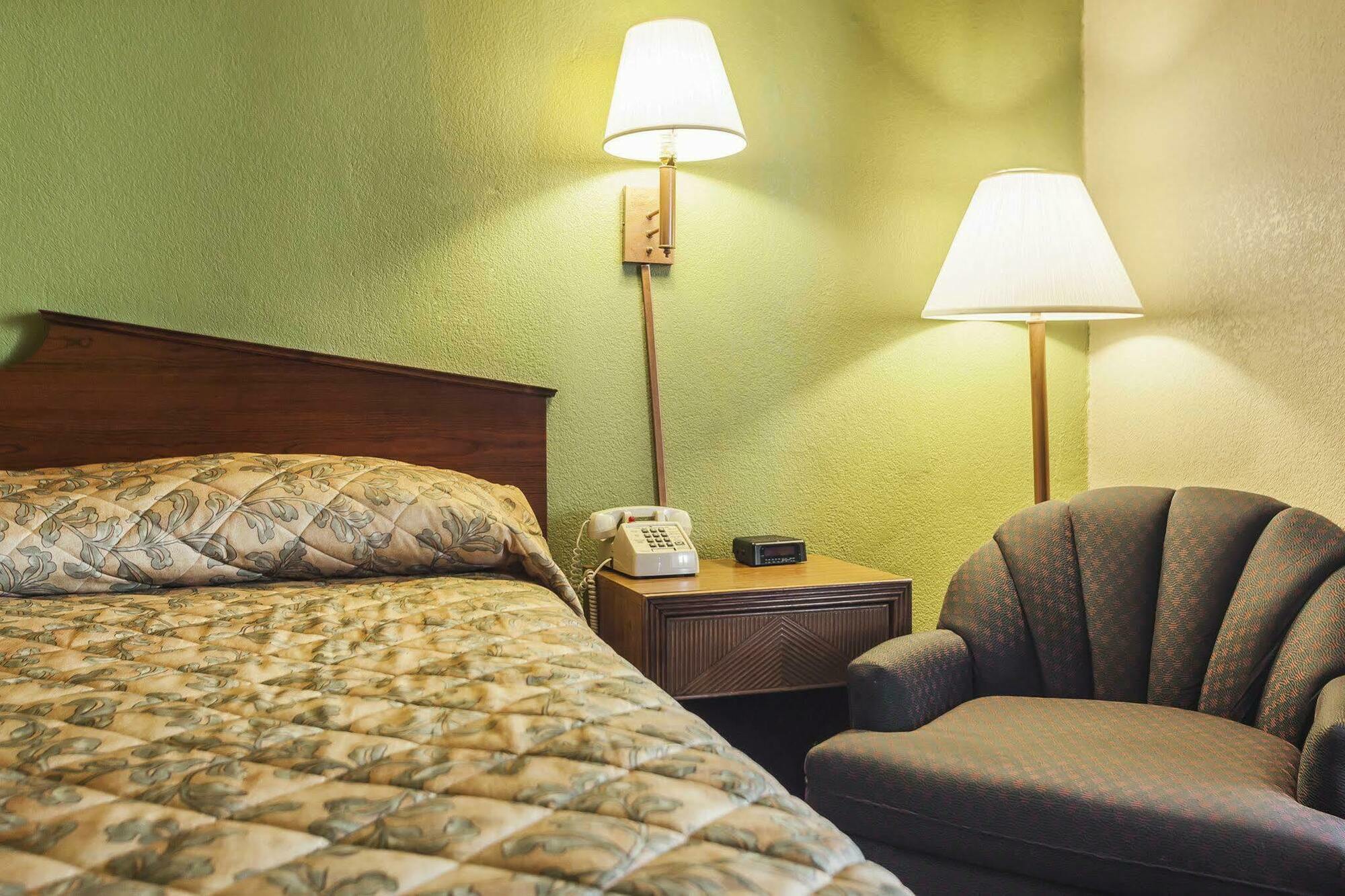 Econo Lodge Inn & Suites Ντένβερ Εξωτερικό φωτογραφία